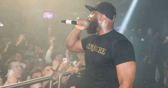 Kaaris se fait frapper lors d’un showcase ! (Vidéo)