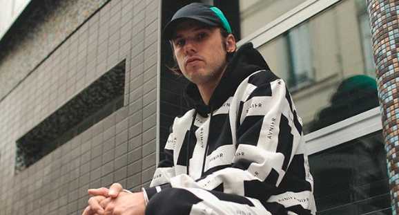 Orelsan va dévoiler 11 titres inédits cette semaine !