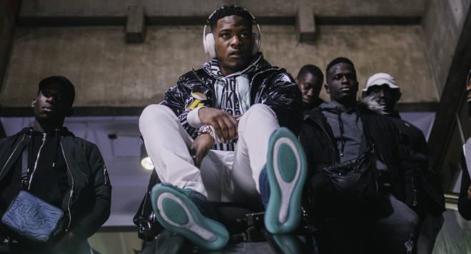 Niska porte en exclusivité la nouvelle Air Max dans son clip « Giuseppe » !