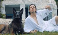 Roméo Elvis va tourner dans son premier film avec Quentin Dupieux et Le Palmashow !