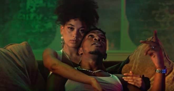 Niska a-t-il eu une relation avec la jeune femme de son clip « Bâtiment » ?