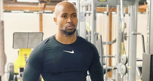 Rohff bientôt de retour, il s’affiche en pleine séance studio