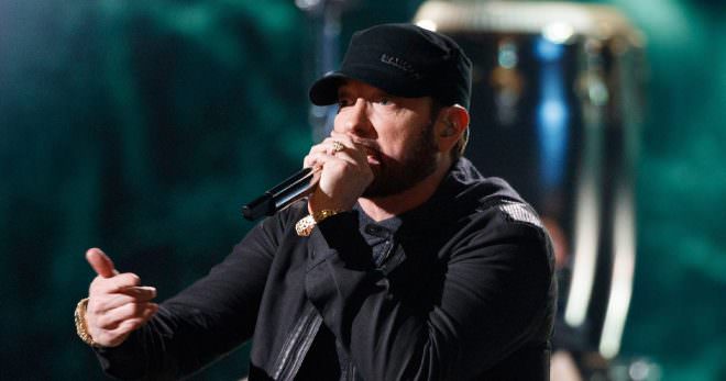 Eminem a mis le feu à la cérémonie des Oscars avec « Lose Yourself »