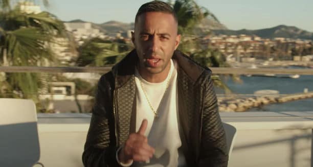 Naps se confie sur son passé dans son nouveau clip « En boucle »