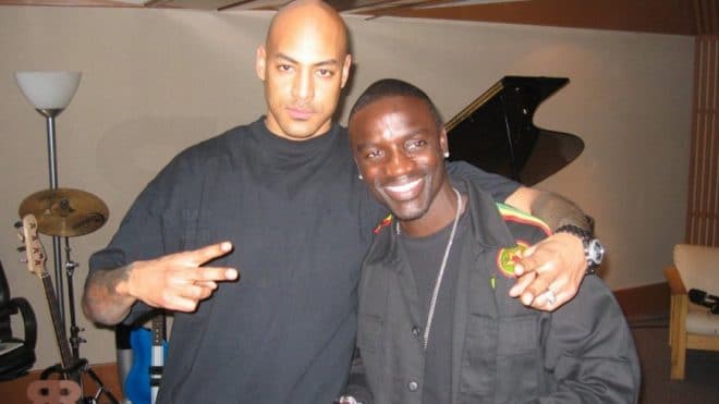 Booba se moque d'Akon et de sa collaboration avec 6ix9ine
