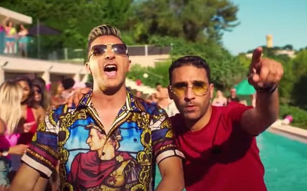 L’Algérino et Heuss L’Enfoiré sont en mode « Moula Max » dans leur nouveau clip