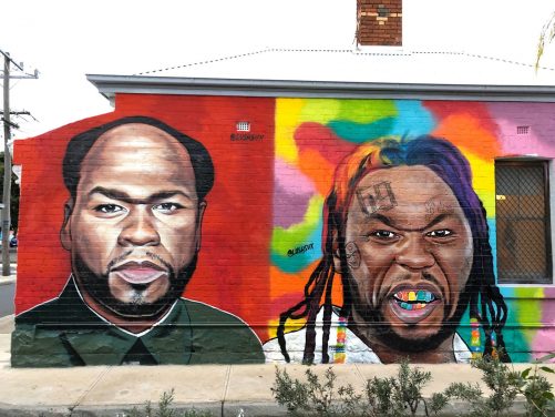 50 Cent : le graffeur qui le troll s’est fait tabasser
