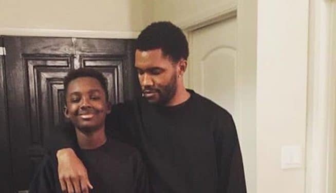 Frank Ocean en plein deuil : son petit frère est mort lors d’un terrible crash