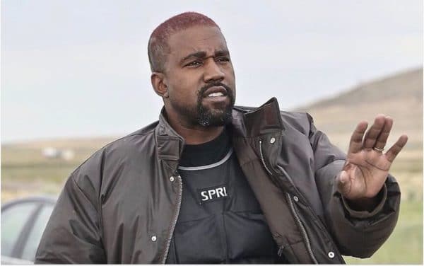 Kanye West s’est fait hospitaliser pour avoir envoyé trop de textos