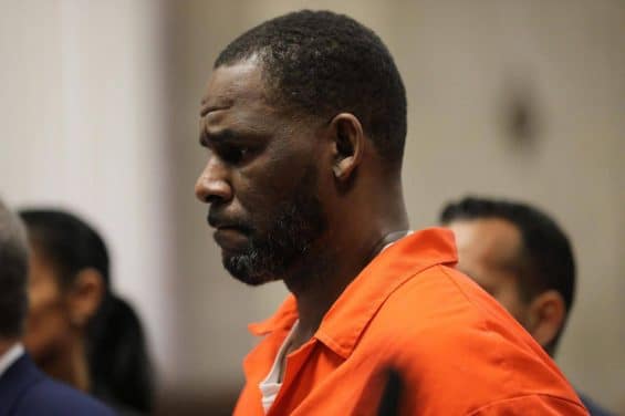 R. Kelly tabassé en prison avec l’accord du personnel de l’établissement ?