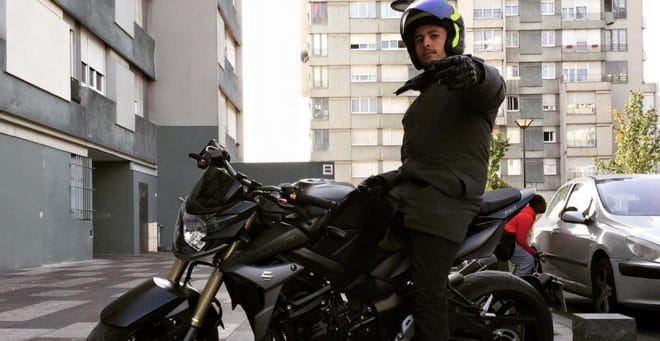 Hayce Lemsi a été victime d’un accident de moto ce weekend