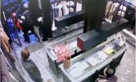 Une boutique de la marque Moncler s'est fait braquer en pleine journée