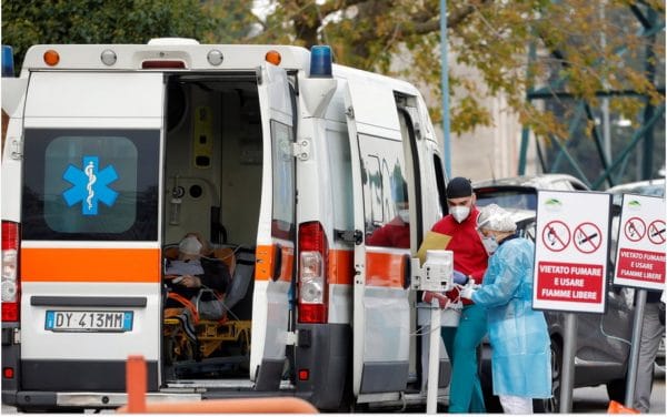 En Italie, la mafia interdit aux ambulances d’utiliser leurs sirènes car elles ressemblent à la police