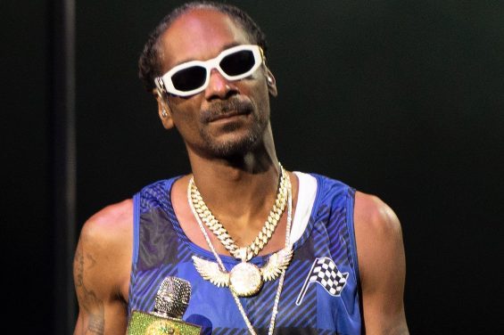 Mandatory Credit: Photo by imageSPACE/REX (10414383ah) Snoop Dogg Kings of the West, SAP Center 25 Festival Weekend, San Jose, USA - 14 Sep 2019/Rex_Kings_of_the_West_SAP_Center_25_Festival_10414383AH//1909151106