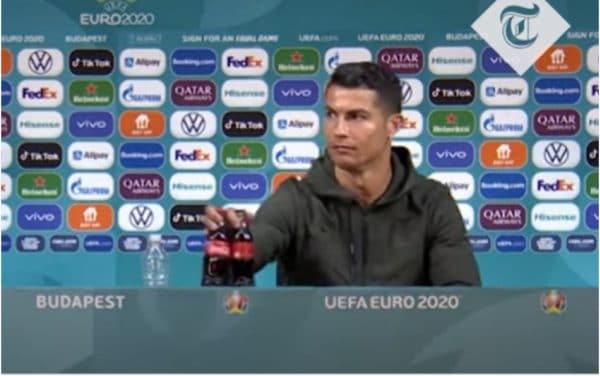 Cristiano Ronaldo a fait perdre 4 milliards de dollars à Coca-Cola avec son geste