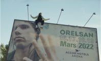 Dans le clip « Millions », Orelsan annonce 4 concerts à l'AccorHotels Arena en 2022