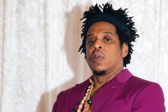 Jay-Z demande du respect en refusant un autographe à un fan