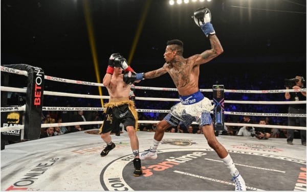 Blueface gagne son combat de boxe contre Kane Trujillo et se bat contre un fan