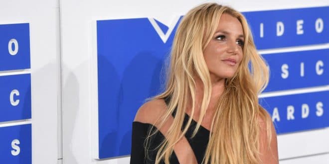 Britney Spears veut porter plainte contre son père pour abus