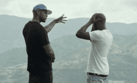 Benash accusé d'avoir transmis un virus à des dauphins par Booba, il réplique