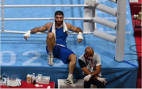 JO de Tokyo : Mourad Aliev disqualifié en quarts de finale, la Fédération dépose une réclamation