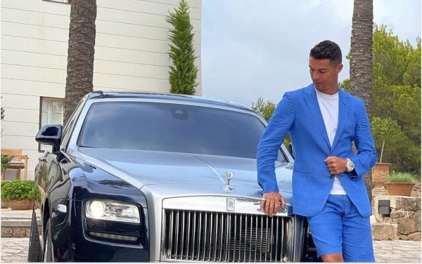 Cristiano Ronaldo gagne plus d’argent sur Instagram qu’en jouant au foot