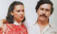 La veuve de Pablo Escobar l'accuse de les avoir laissé sans argent