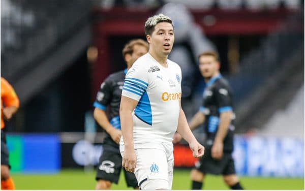 Samir Nasri moqué pour sa prise de poids, Mohamed Henni prend sa défense