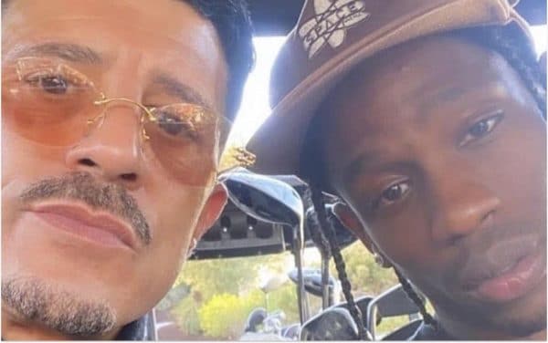 Travis Scott passe du bon temps avec Mark Walhberg et Saïd Taghmaoui après la polémique