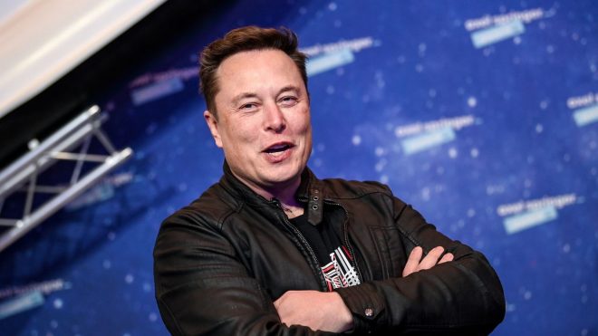 Elon Musk va devoir payer onze milliards de dollars d’impôts