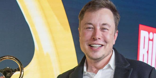 Elon Musk serait à l’origine du Bitcoin selon un ancien employé : sa réponse cash