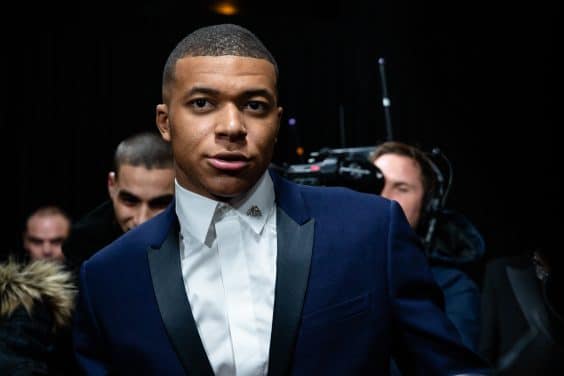 (191203) -- PARIS, Dec. 3, 2019 (Xinhua) -- Paris Saint-Germain's French forward Kylian Mbappe arrives to attend the Ballon d'Or 2019 awards ceremony at the Theatre du Chatelet in Paris, France, Dec. 2, 2019. (Photo by Aurelien Morissard/Xinhua) (MaxPPP TagID: xnaphotostwo146433.jpg) [Photo via MaxPPP]