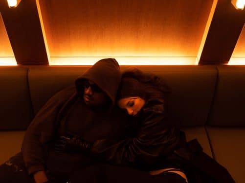 Kanye West officialise son idylle avec l’actrice Julie Fox par un shooting