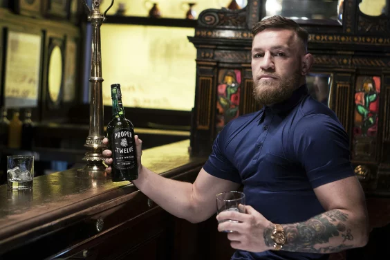 Conor McGregor visé lors d’une attaque ciblant son pub à deux millions