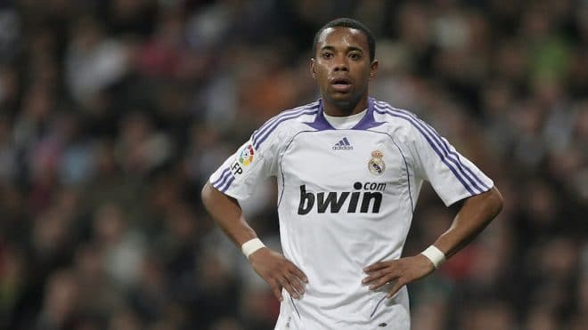 Robinho condamné à neuf ans de prison après avoir été reconnu coupable de viol