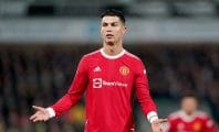 Cristiano Ronaldo agacé par ses jeunes coéquipiers qui n'écoutent pas ses conseils