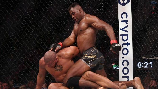 Francis Ngannou révèle à quel moment il a compris qu’il allait battre Ciryl Gane