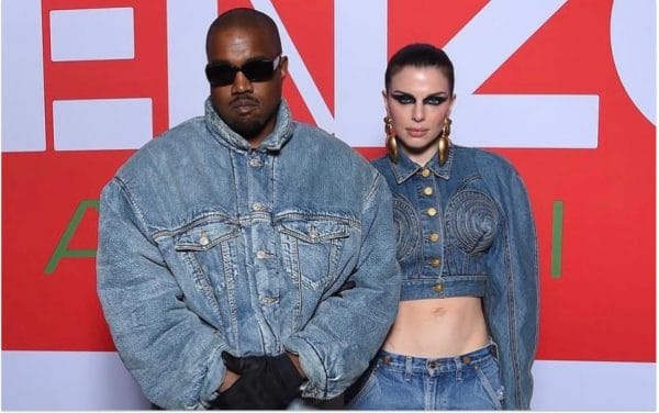 Kanye West s’affiche publiquement avec Julia Fox à la Fashion Week de Paris