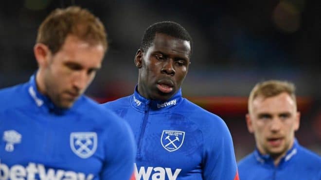 Kurt Zouma violent avec ses chats, le footballeur est sanctionné et perd la moitié de son salaire