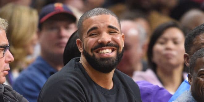 Drake fan du Superbowl : il mise 1,6 millions de dollars en bitcon pour la finale