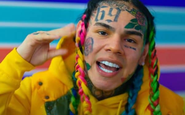 6ix9ine ruiné : le rappeur révèle craindre les représailles de son ancienne bande