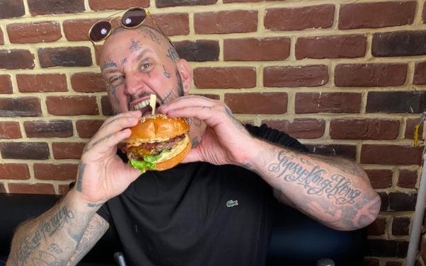 Seth Gueko va ouvrir un autre restaurant Barlou Burger à Marseille