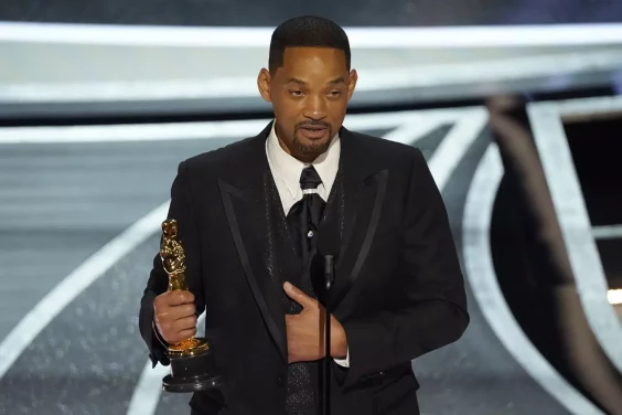 L'Académie des Oscars a rendu son verdict et a banni Will Smith pour dix ans 😳