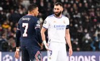 Karim Benzema se sent trahi par Kylian Mbappé suite à sa prolongation avec le PSG