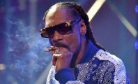 Snoop Dogg offre une promotion à son rouleur de blunts