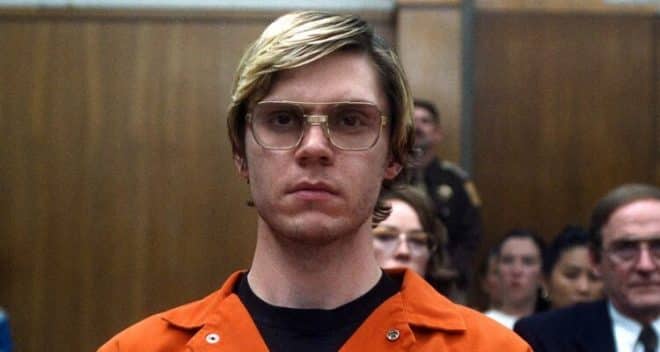 Les familles des victimes de Jeffrey Dahmer en colère contre la série