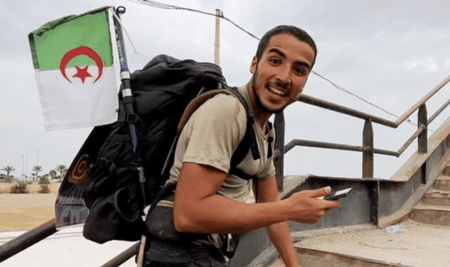 Après son voyage à pied vers l'Algérie, Mehdi renouvelle l'expérience pour rentrer en France