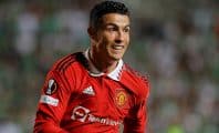 Coup de théâtre : Manchester United résilie son contrat avec Cristiano Ronaldo