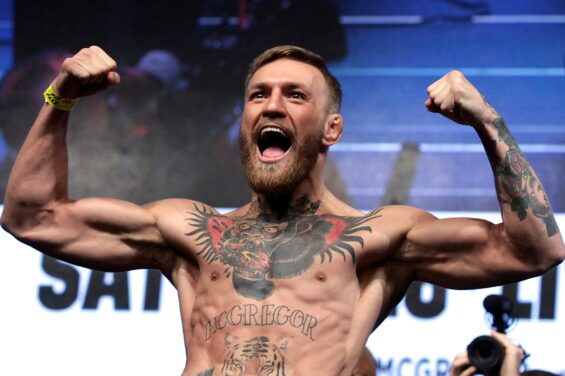 Conor McGregor se vante de ses exploits et nargue ses détracteurs