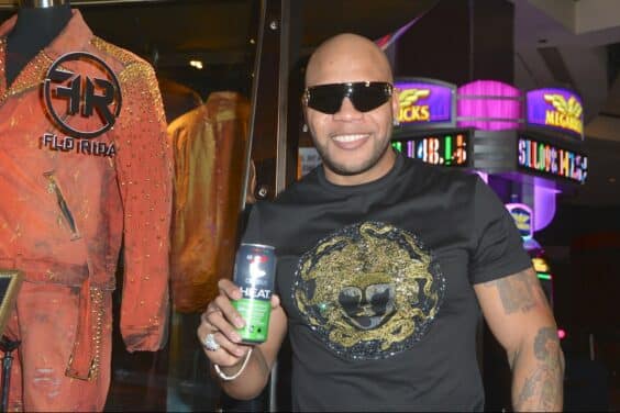 Flo Rida remporte 82 millions de dollars après son procès contre Celsius